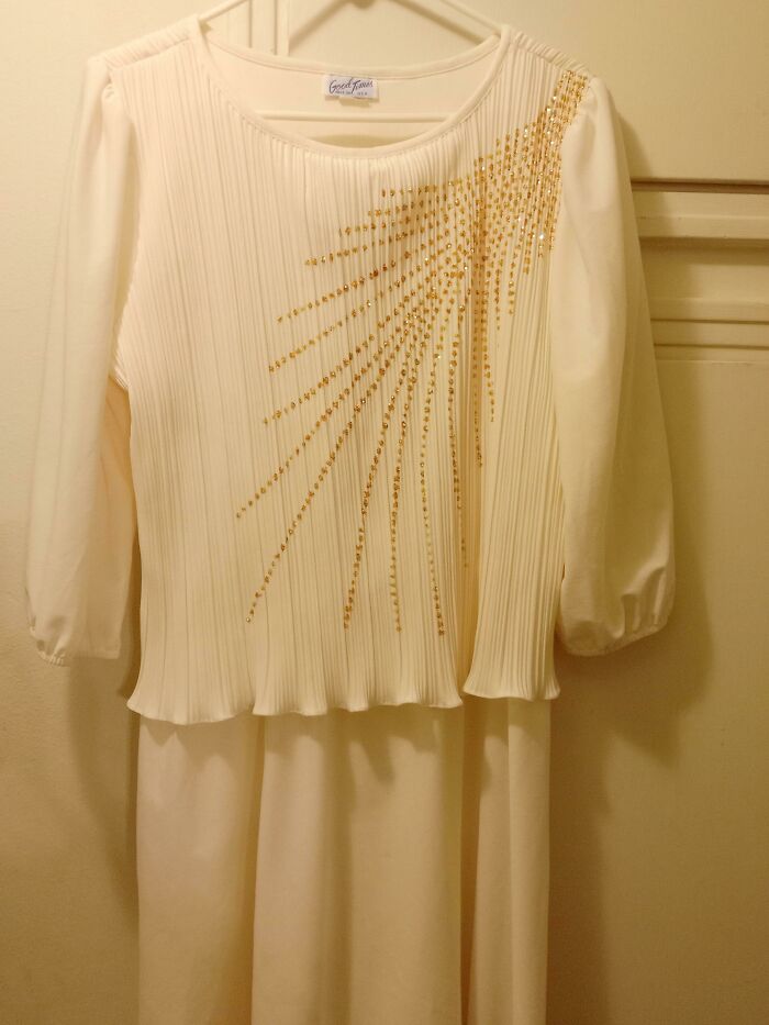 My Aunt Is Suggesting I Wear This To My Nephews Wedding. It Is Way Whiter Than It Looks In This Pic. For Extra Credit She Is Wearing The Same Dress In Blue