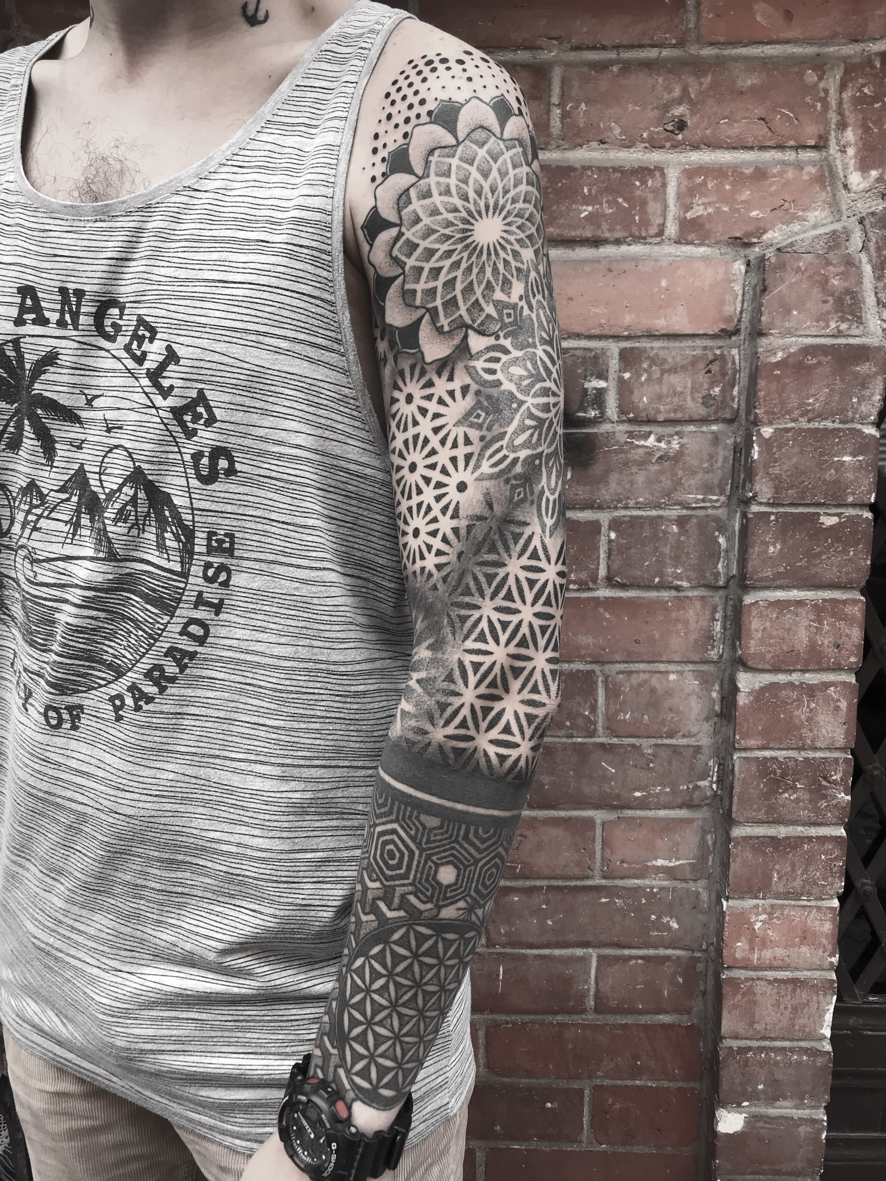 Vegan Tattoo Artist Ilkim Koc Claims That “Vegan Tattoos Don’t Hurt Animals!” What Does He Actually Means? Is There Anything Like Vegan Tattoo?