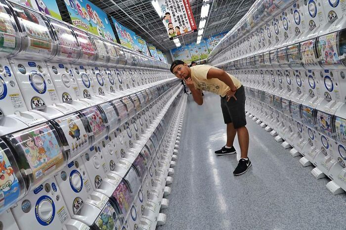 This Capsule Machine Mall In Kyoto, Japan