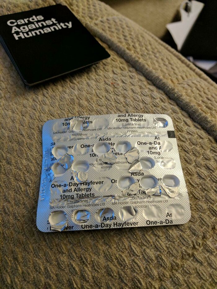 My Friend Chooses Tablets At Random From The Packet