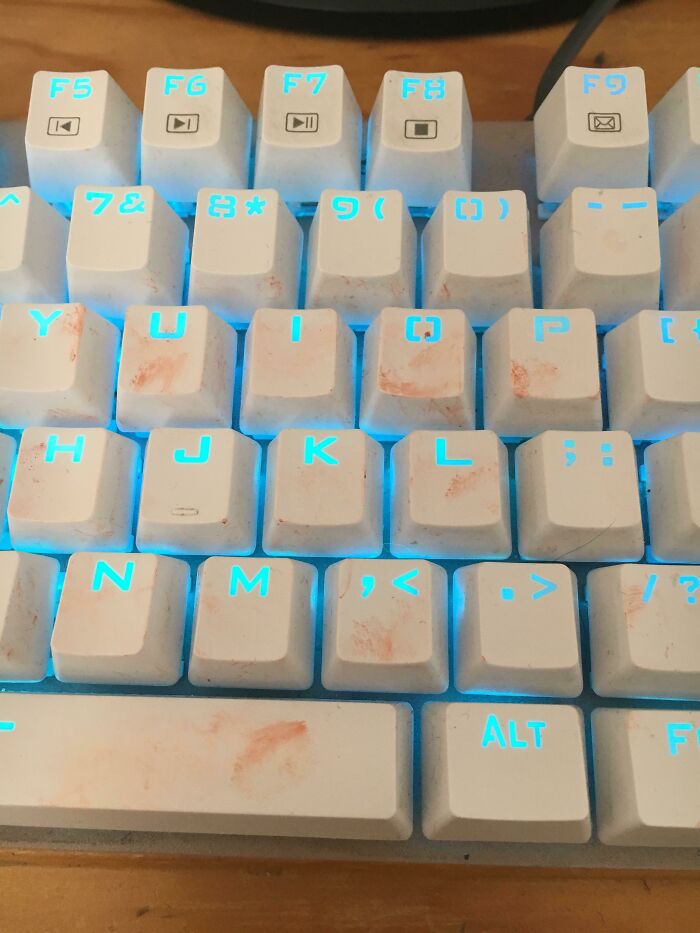 Friend Was Eating Takis While Playing On My PC. Now I Gotta Clean It