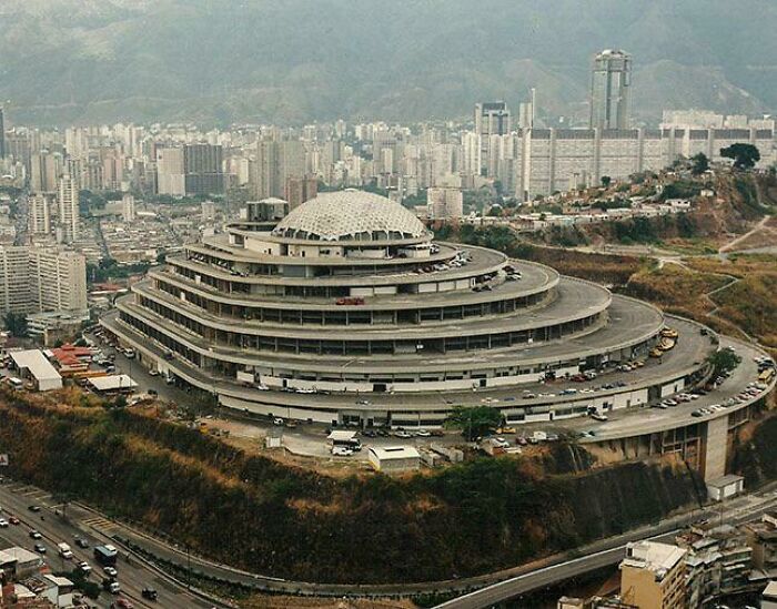 El Helicoide, Venezuela’s Drive Through Shopping Mall Turned Prison