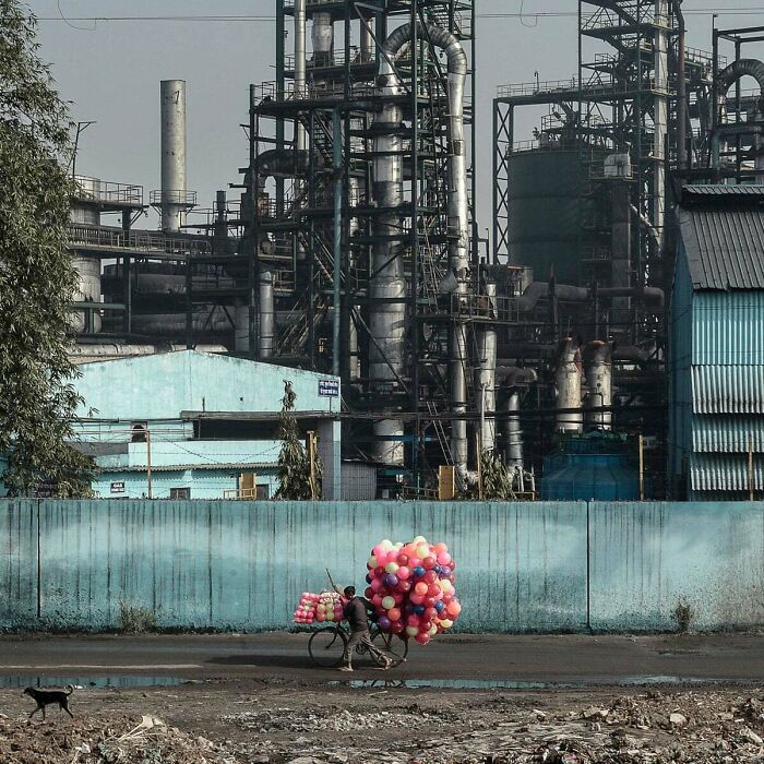 An Apocalyptic Landscape With Balloons At The Ghaziabad Industrial Area, India