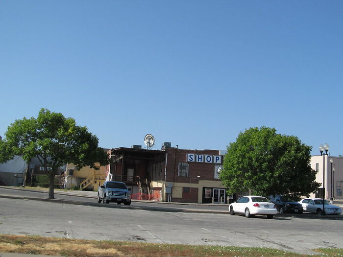 People In This Online Group Share The 30 Most Unpleasant-Looking Cities In America They’ve Ever Visited