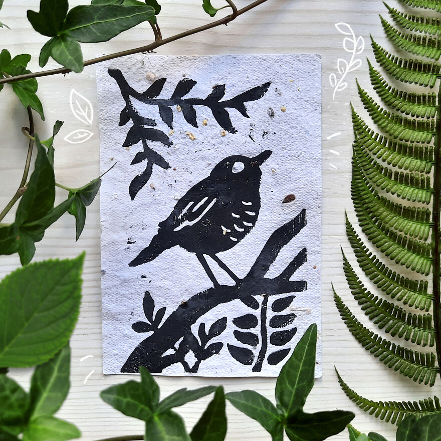 I Turn Old Paper Scraps Into Art That Grows When Planted In Soil I Turn Old Paper Scraps Into Art That Grows When Planted In Soil