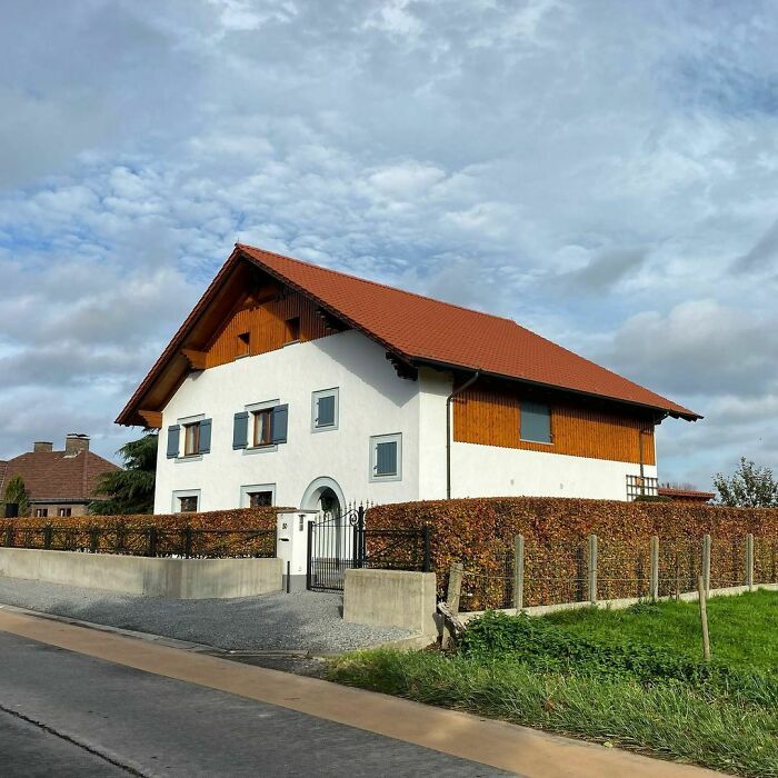 Where Is The Ski Lift Please?