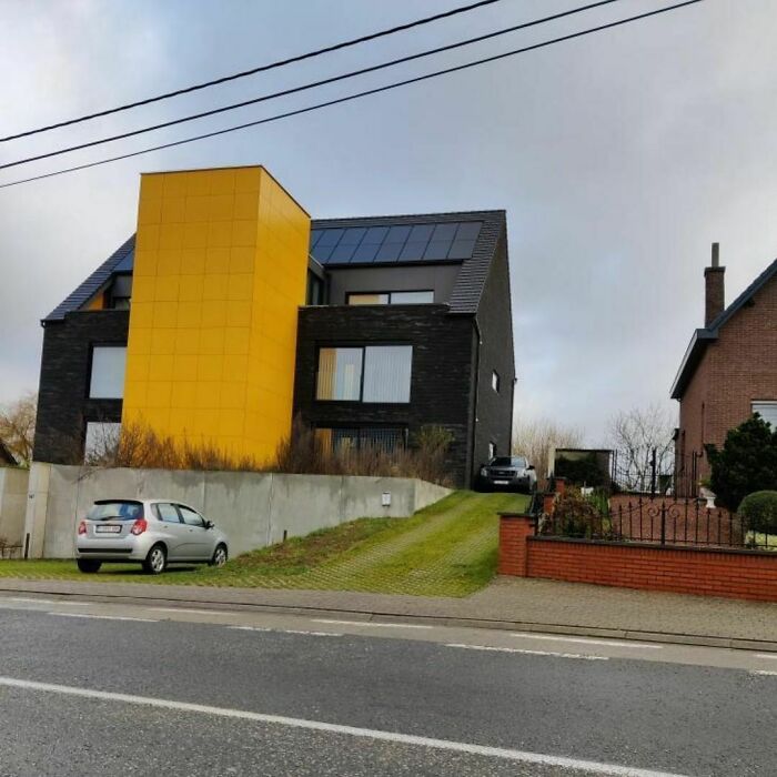 Yellow. It Ain't Me You're Looking For