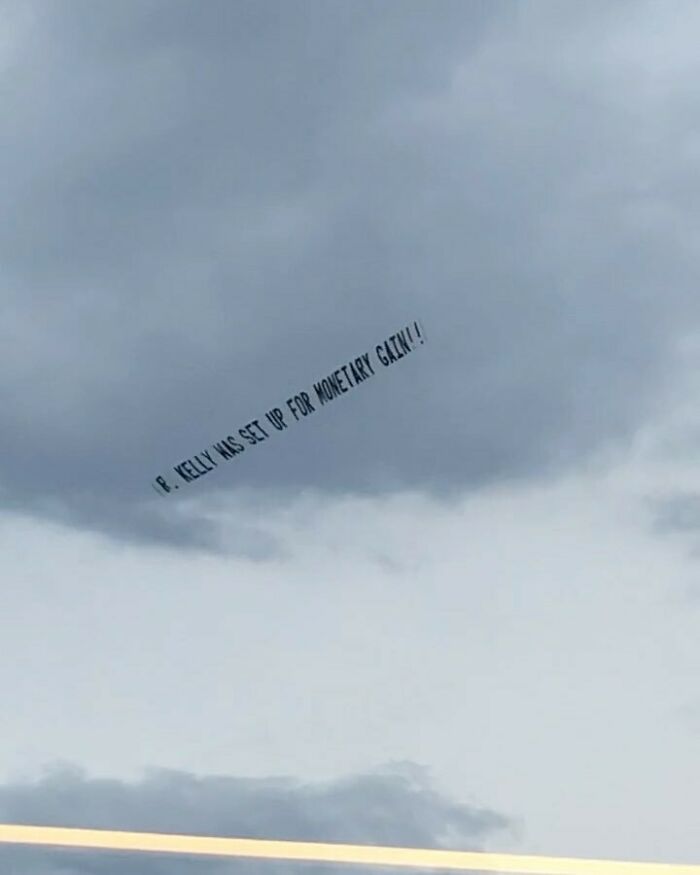 Currently Flying Over NYC #whatisnewyork (@lukem2201)