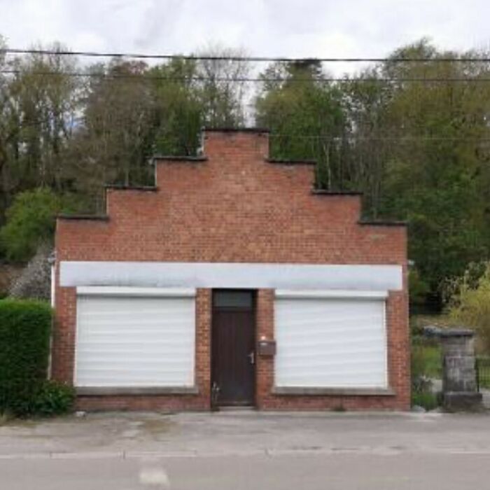 Blinded By The Stair Of Flights