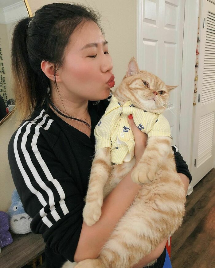 I Feed You, Love Me Back