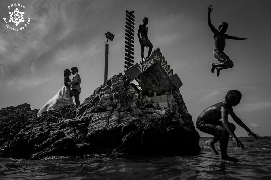 Amazing Composition By Leonel Longa