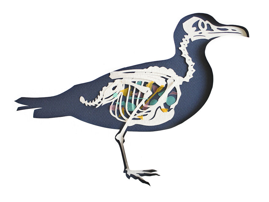 I've Created These Animal Sculptures To Show The Consequences Of Ocean Pollution