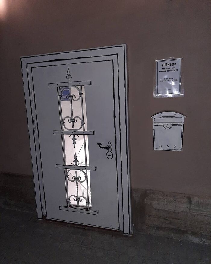 This Unusual Cafe In Russia Looks Like A Comic Book (25 Pics) This Unusual Cafe In Russia Looks Like A Comic Book (25 Pics)