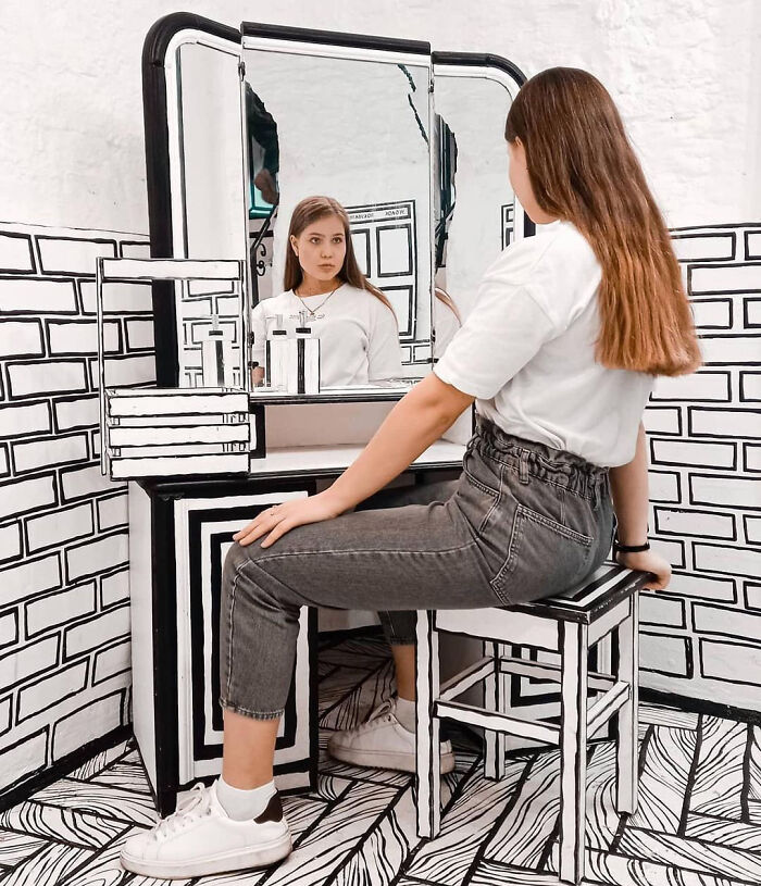 This Unusual Cafe In Russia Looks Like A Comic Book (25 Pics) This Unusual Cafe In Russia Looks Like A Comic Book (25 Pics)