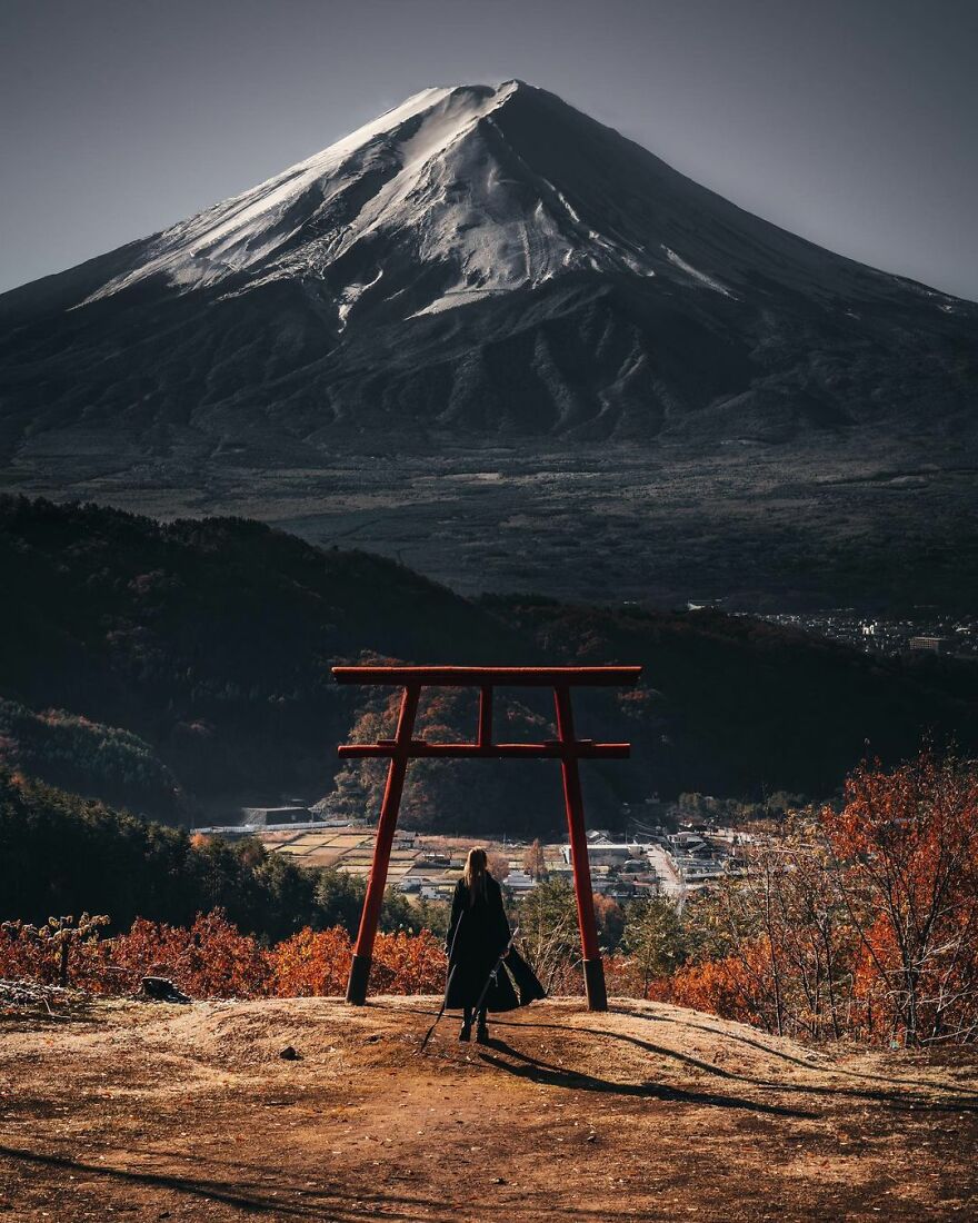 The Photographer Takes Pictures Of Everyday Asia That Our Eyes Would Hardly See