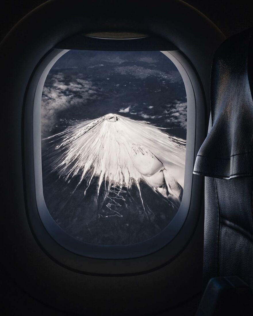 The Photographer Takes Pictures Of Everyday Asia That Our Eyes Would Hardly See