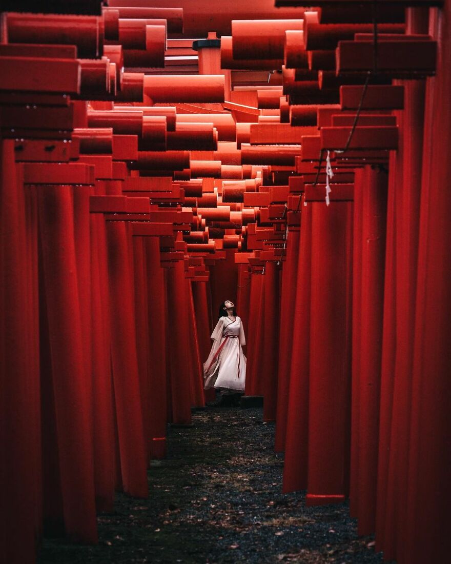 The Photographer Takes Pictures Of Everyday Asia That Our Eyes Would Hardly See