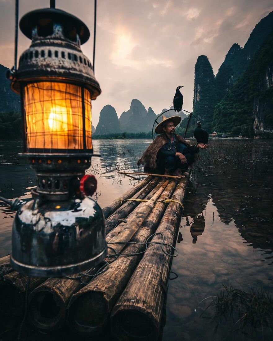 The Photographer Takes Pictures Of Everyday Asia That Our Eyes Would Hardly See