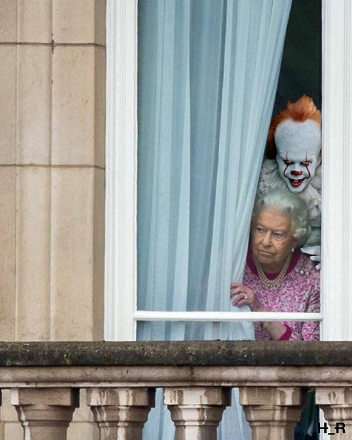 This Guy Uses Queen Elizabeth As Inspiration For His Hilarious Montages (66 Pics)