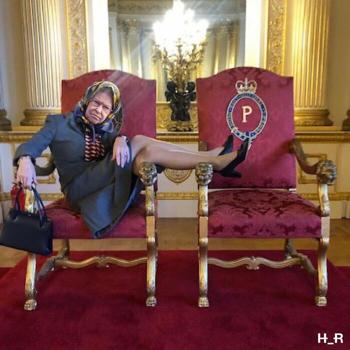 This Guy Uses Queen Elizabeth As Inspiration For His Hilarious Montages (66 Pics)