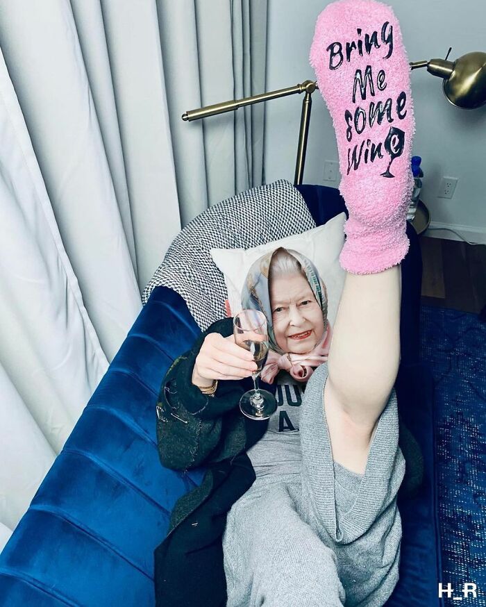 This Guy Uses Queen Elizabeth As Inspiration For His Hilarious Montages (66 Pics)