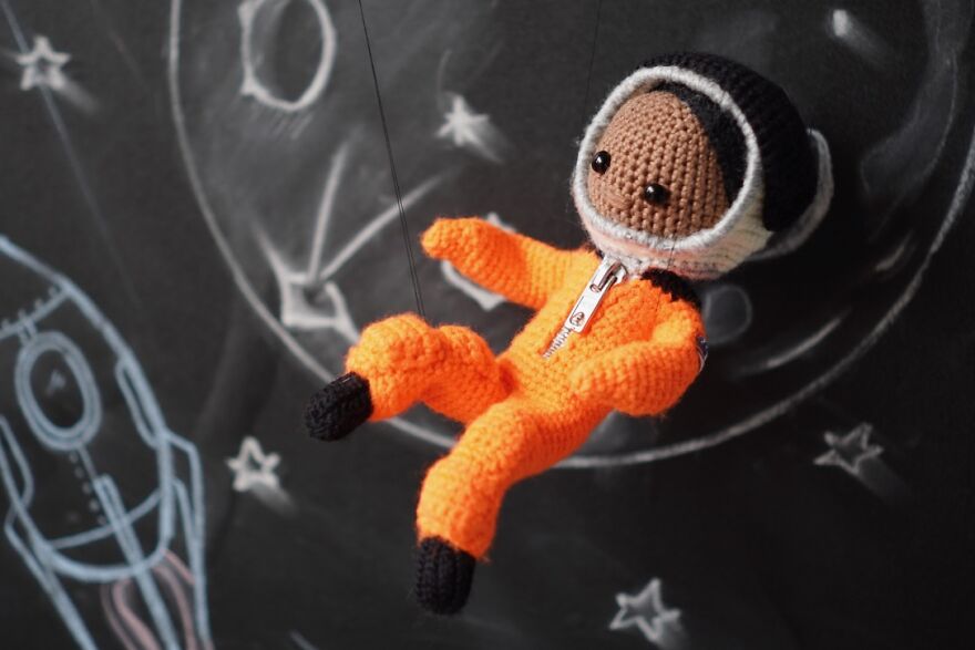 I Crochet Famous Women In Science To Create Role Models And Awareness