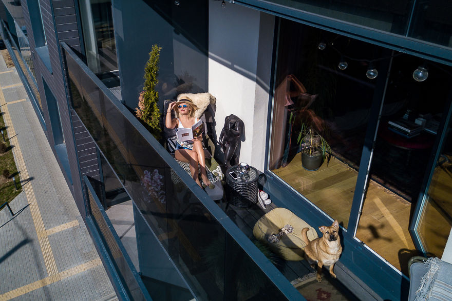 Lithuanian Photographer Outraged After IKEA Bulgaria Rips Off His "Quarantine Portraits" Series Lithuanian Photographer Outraged After IKEA Bulgaria Rips Off His "Quarantine Portraits" Series