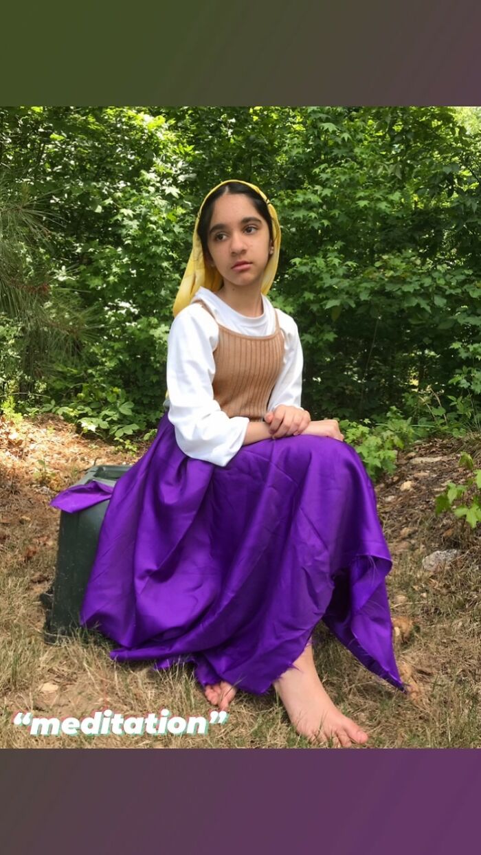 This Picture Of The Time When My Sister Had To Pose As A Piece Of Artwork