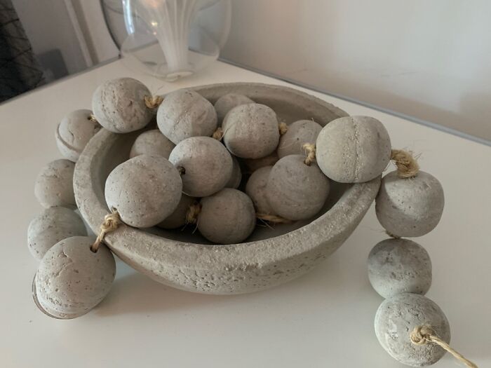 Concrete Bowl And Concrete Garland