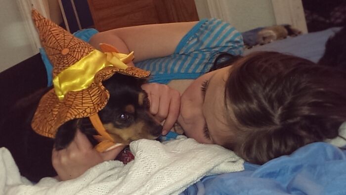 Jackie Liked Her New Hat As She Sat With Her Momma