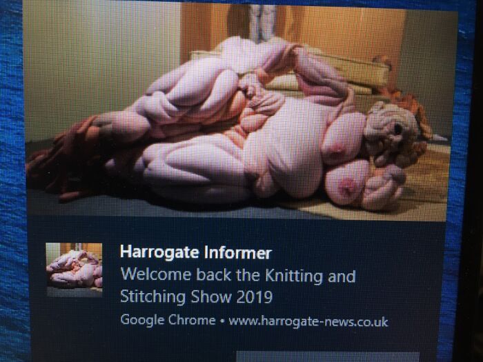 Screenshot, But It’s Still In My Camera Roll!! Wtaf ? Knitting Will Never Ever Be The Same!