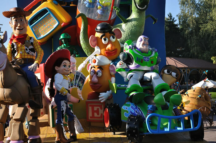 "Which Job Is A LOT Less Fun Than Most People Expect?" 35 Of The Most Honest Responses