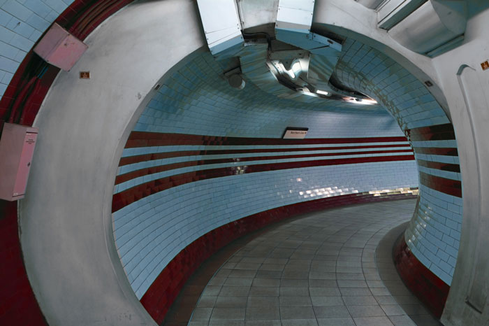 Pov: You Lost Your Mom On The Aquarium