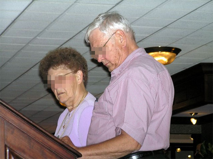 Dad Is Furious After Finding Out His Parents Were Bullying His Kids - Kicks Them Out During The Pandemic Dad Is Furious After Finding Out His Parents Were Bullying His Kids - Kicks Them Out During The Pandemic