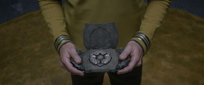 People Online Are Pointing Out Bizarre But True Plot Points In Famous Movies (50 Points)