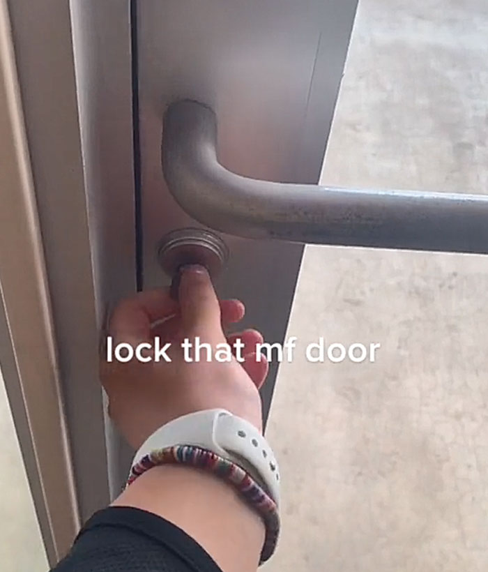 &ldquo;I Don&rsquo;t Work For Free&rdquo;: Employee Posts How She Quit Her Toxic Job, Causes Internet Drama