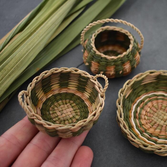 Plants-Weeds-Woven-Baskets-Jewelry-Suzie-Grieve