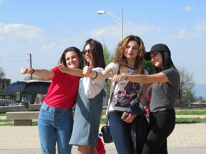 User Of This Online Group Asked Others “What Is Something Subtle People Say That Is A Red Flag To You?” And Here Are The 50 Best Answers