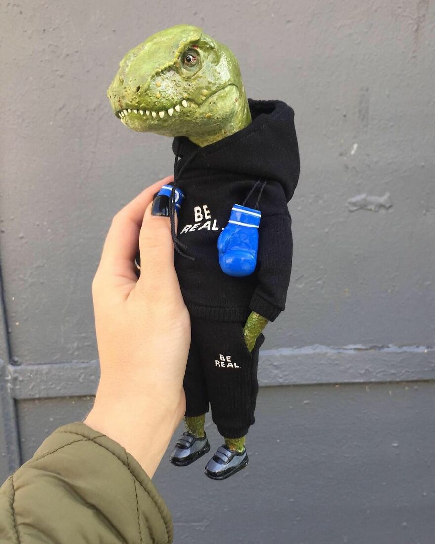 Russian Artist Makes Clay Dolls That Are Cute And Fashionable