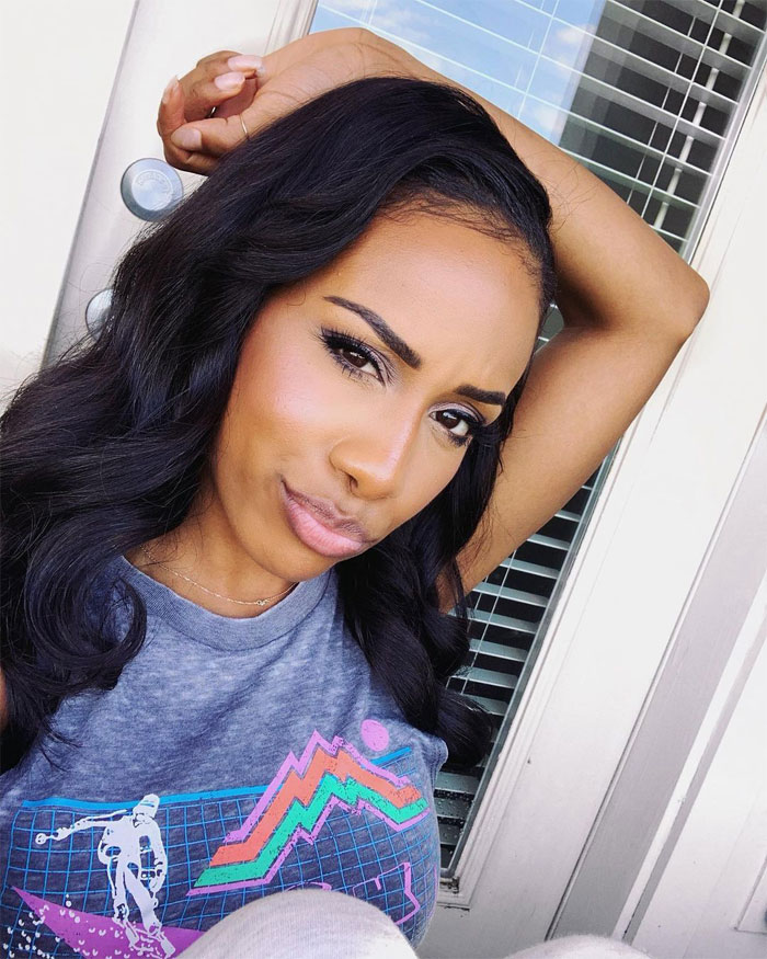 “We Are On Live Television Right Now”: News Anchor Turns Her ‘News Voice’ On To Scare Off A Phone Scammer “We Are On Live Television Right Now”: News Anchor Turns Her ‘News Voice’ On To Scare Off A Phone Scammer