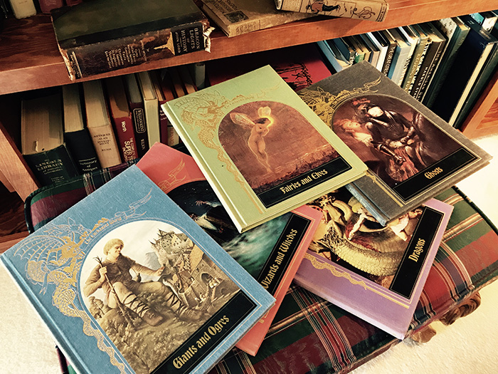 “I Am The Chosen One But I Hate It”: People In This Online Group Share 30 Of The Most Annoying Book Tropes