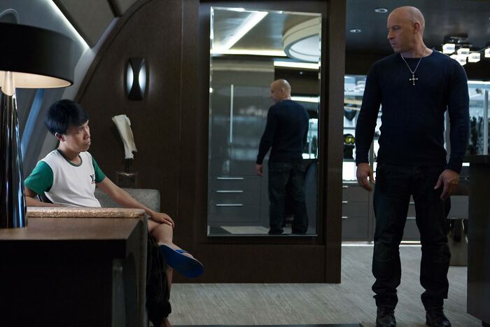 The Amazing Digital Skills Of This Vietnamese Make Him Stand Next To Any Celebrity (60 Pics)