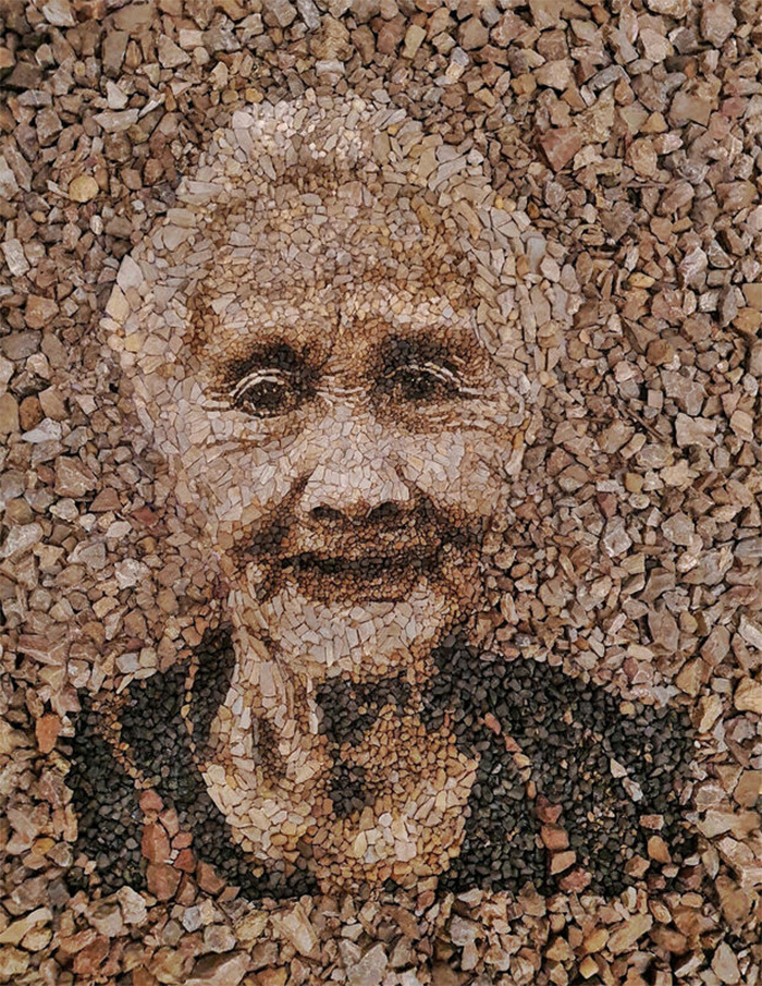 Justin Bateman's Pebble Mosaics