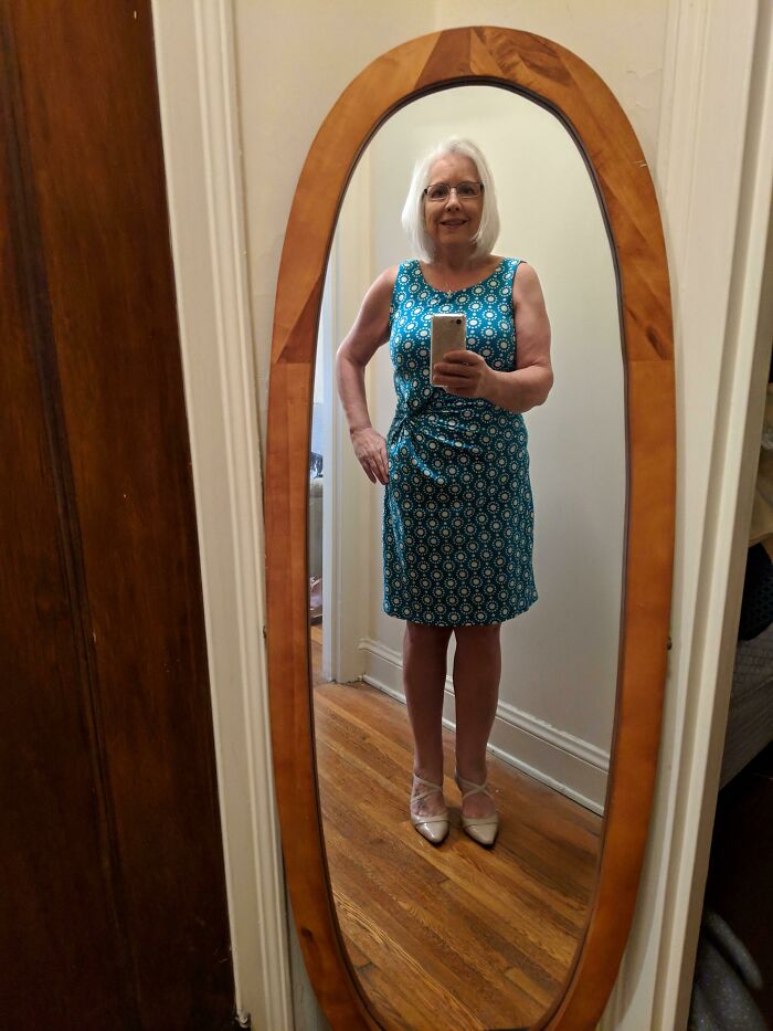 I Haven't Seen In 35 Years But I Made A Dress! Pattern Is In A Twist Fun Sew So Easy