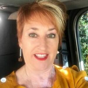 annieandhandbag_1 avatar