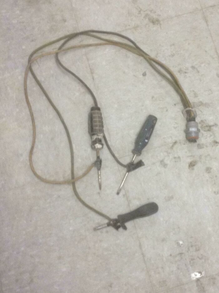 This Was How The Brickies Were Running Their 30amp Mixer On A Site I Was On. Screw Drivers Were Jammed In The Outlet. (We Cut It Off The Mixer)