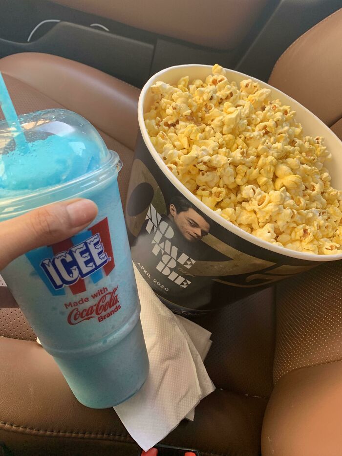 One Of My Pregnancy Cravings Got The Better Of Me Yesterday. Also Before You Ask, Yes I Went Into A Movie Theater For This, And Only This