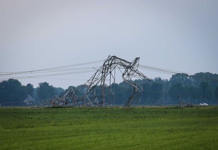 Last Friday During A Storm In Oosterwolde, The Netherlands, A Row Of Four High Voltage Lattice Transmission Towers Were Downed By The Heavy Wind. This Is What One Of Them Looks Like Right Now. Estimated Damages Are In The Millions. These Towers Each Weigh 40.000kg