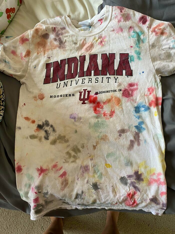 Started Taking My Nail Polish Off With A Shirt That Had Icky Armpits Instead Of Cotton Balls. Looks Kinda Cool Now!