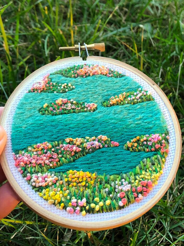 Howl’s Moving Castle (2004) - Howl’s Secret Garden